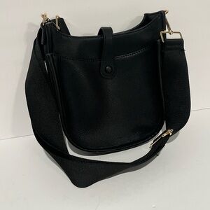 Ah-dorned crossbag black 
Crossbody bag purse 
Like new